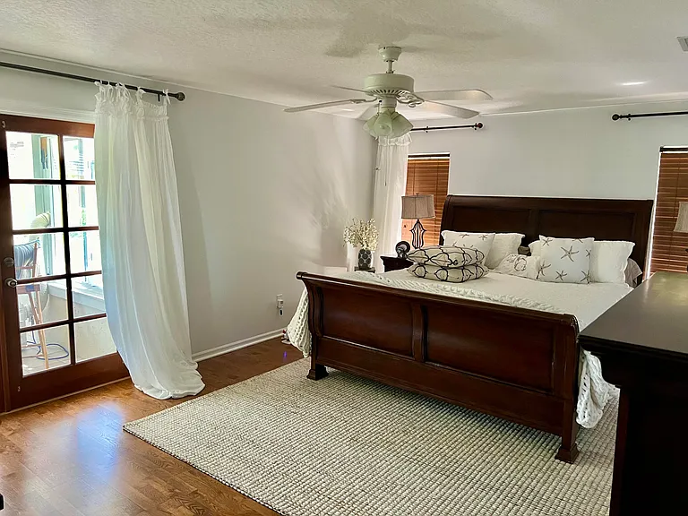 410 Rio Casa Dr S — Photo 9