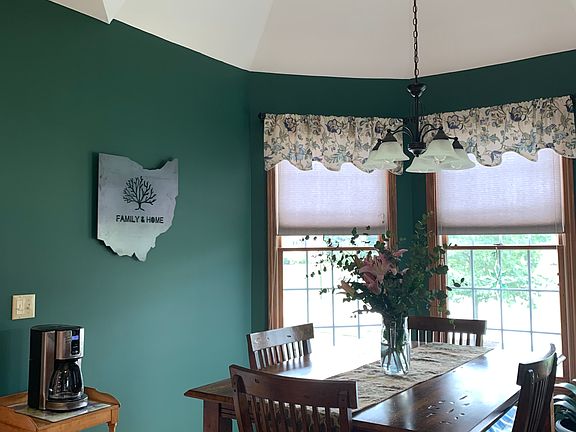 5th image of 6659 Oakleaf Dr