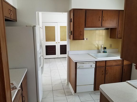 Kitchen and Laundry Room have been updated.