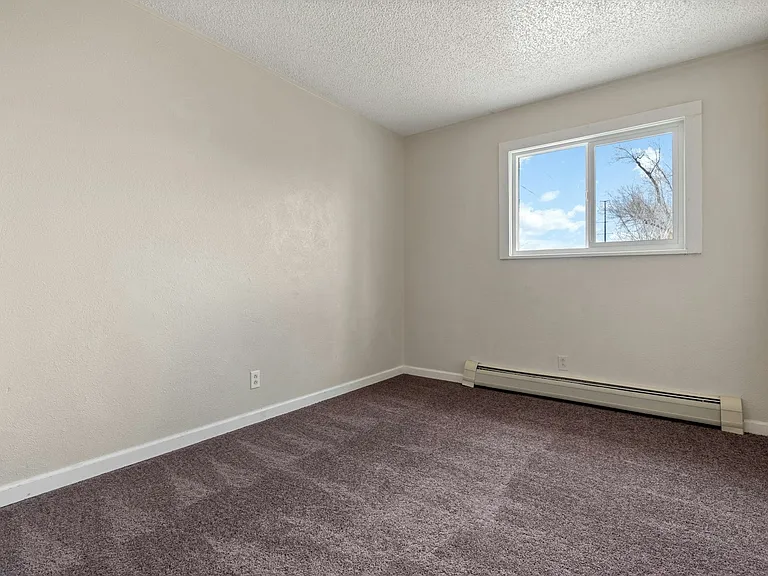 7089 W 10th Ave — Photo 10