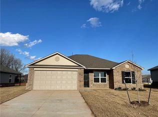 1305 Pearl Ct, Noble, OK 73068