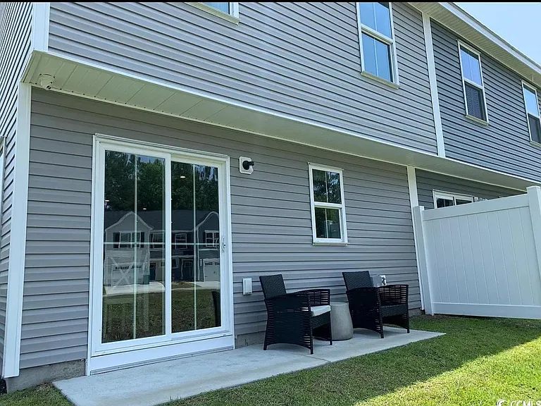 237 Christine Ct #A — Photo 9