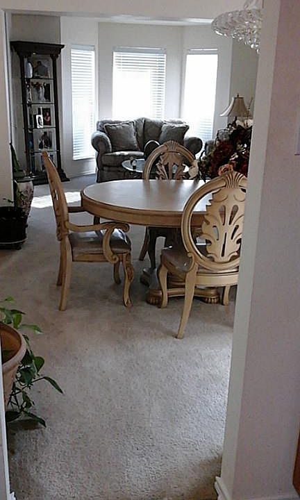 1st image of 1506 W April Rain Ct