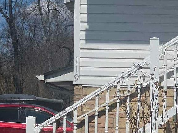 5th image of 119 Church St