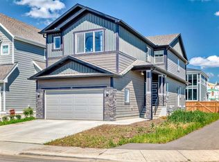10 W Verity Lndg SW, Calgary, AB T2Y 0N5