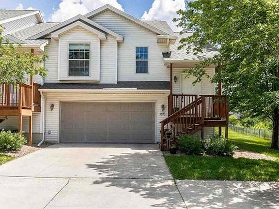3rd image of 895 Karisa Ln