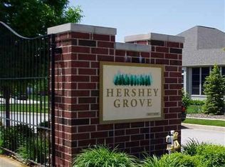 1701 Keybridge Way, Bloomington, IL 61704