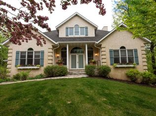 4270 Windwood Way, Minnetonka, MN 55345