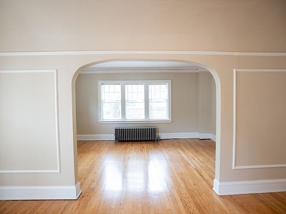 3rd image of 3817 N Humboldt Blvd APT 6