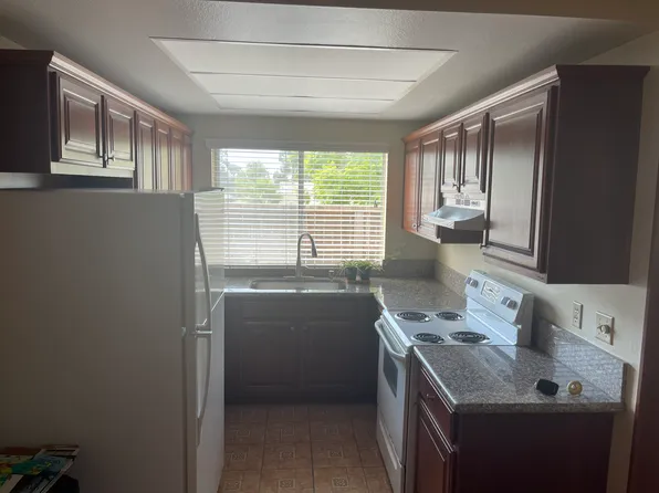 9535 Easter Way APT 1, San Diego, CA 92121