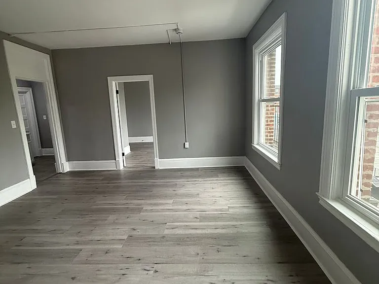 413 North St — Photo 24