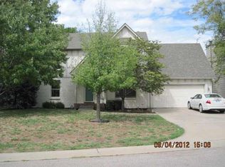 2326 N Stoneybrook Ct, Wichita, KS 67226