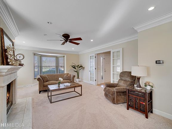 4th image of 819 Brentwood Dr