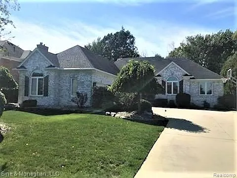 2428 Joseph Tamron Dr W photo 1