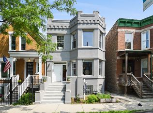 3324 W Division St, Chicago, IL