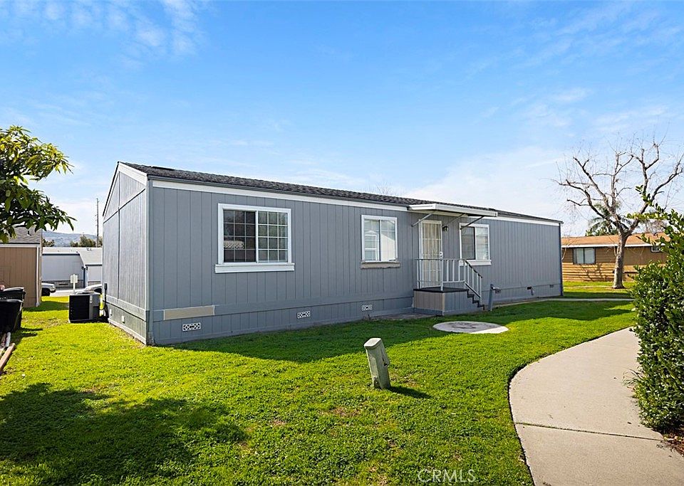 1st image of 5815 E La Palma Ave Space 291