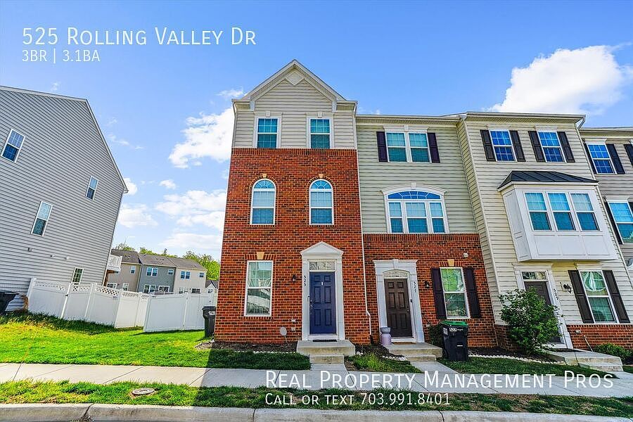 1st image of 525 Rolling Valley Dr