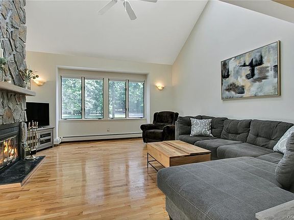 5th image of 3 Braemar Ct