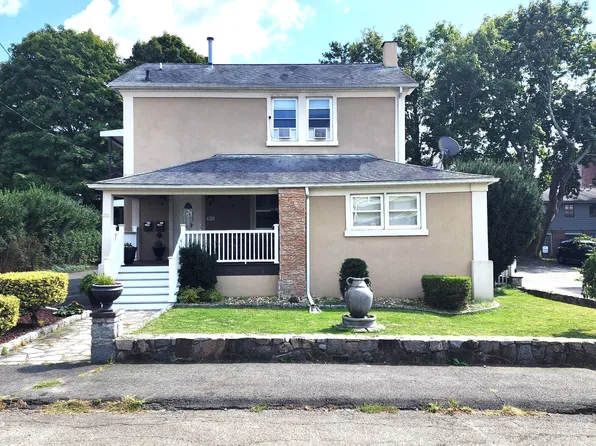 12 Park Place, Danbury, CT 06810