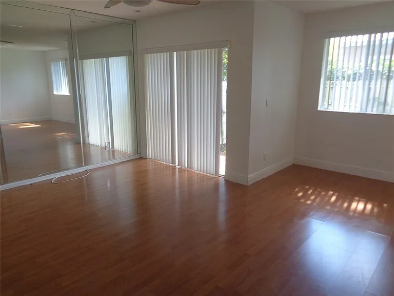 10939 W Broward Blvd #10939 — Photo 7