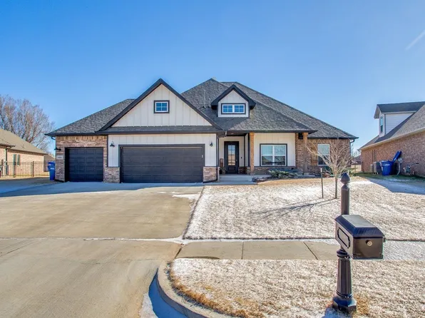 4801 Sawgrass Ln, Enid, OK 73703