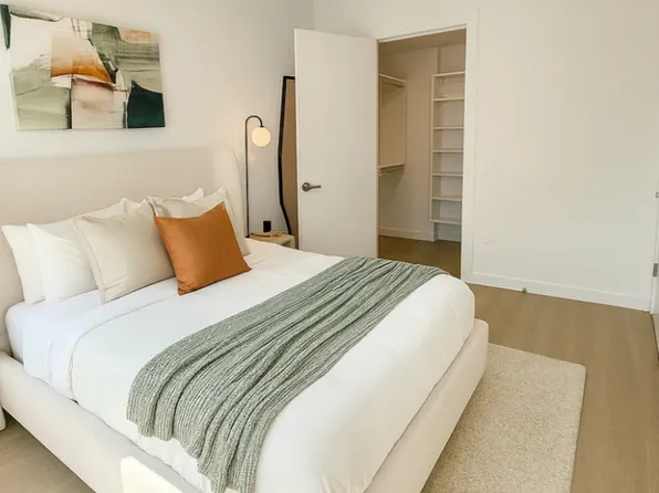 2201 Beverley Road image 1 of 10