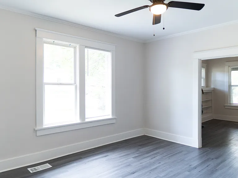 1719 Holman Ave — Photo 3