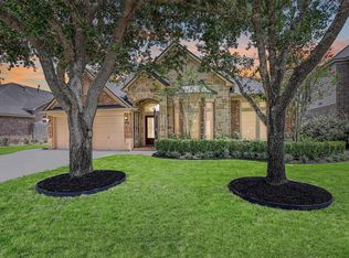 2427 Pioneer Oaks Dr, Fresno, TX 77545
