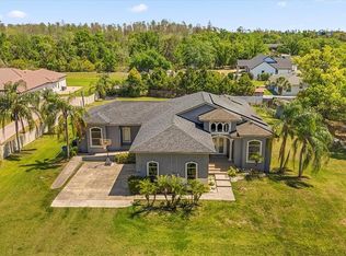 16805 Tobacco Rd, Lutz, FL 33558