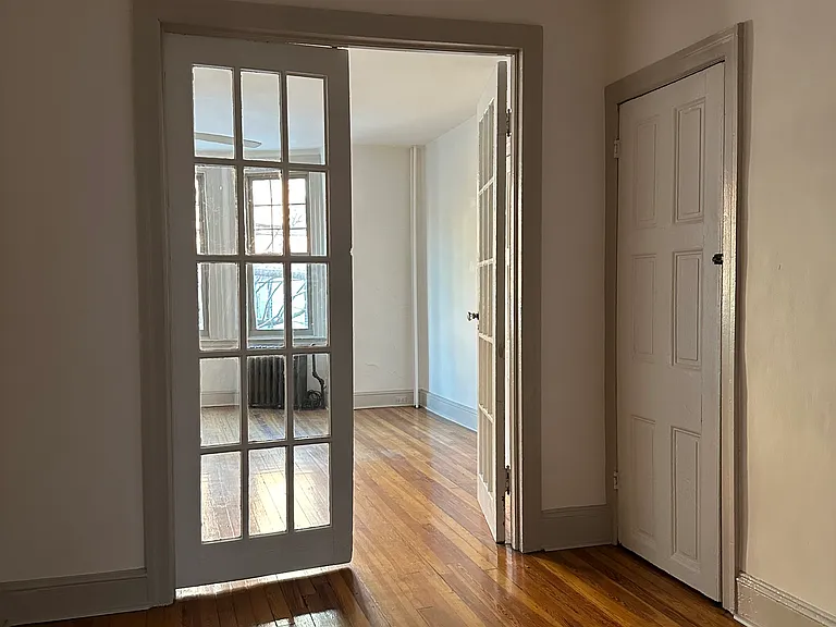 208 Fairmount Ave — Photo 15