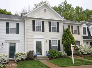 17 Devon Ct, Sterling, VA 20165
