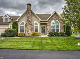 260 Pebble Beach Dr, Linfield, PA 19468