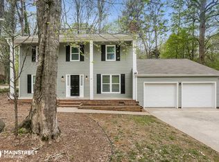 928 Autumnwood Ln, Charlotte, NC 28213