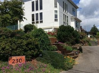 230 8th Ave, Kirkland, WA 98033