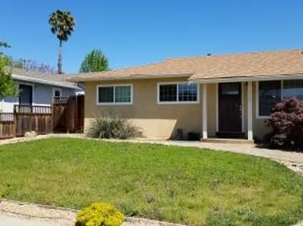 818 Loyalton Dr, Campbell, CA 95008