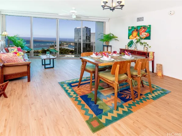 1177 Queen St APT 3603, Honolulu, HI 96814