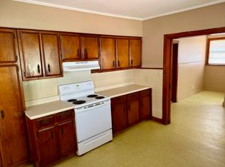 911 Waterworks Rd, Columbus, MS 39701