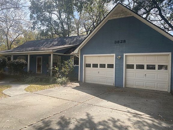 4th image of 3824 Spruce Dr