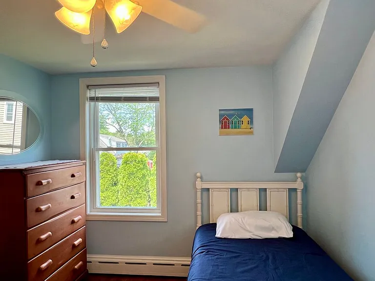 12 Elm Ave — Photo 9