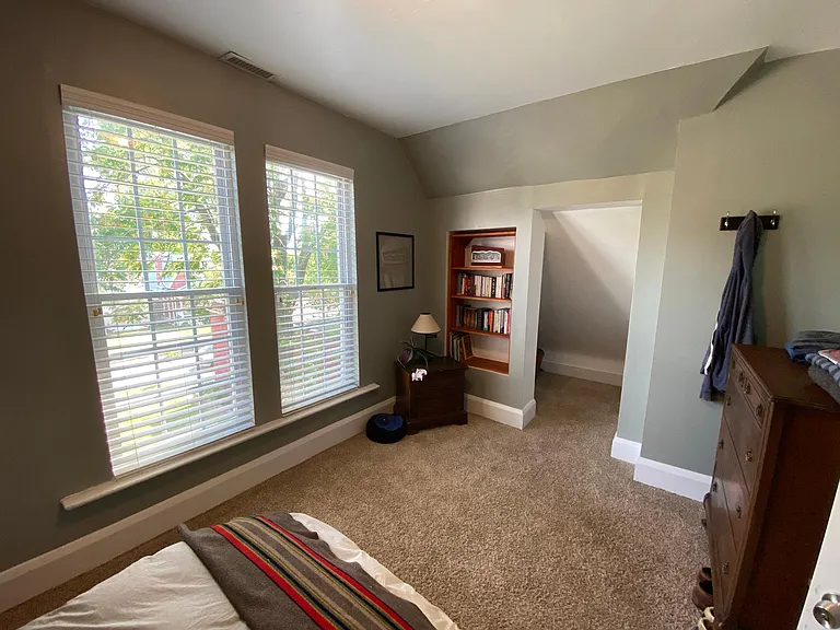 Main upstairs bedroom!
