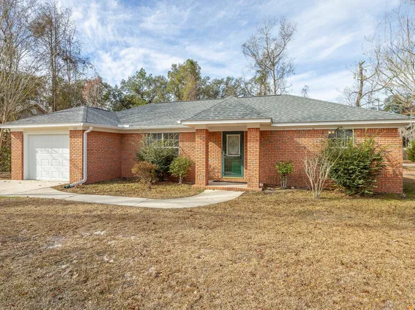 163 Shadow Oak Cir, Crawfordville, FL 32327