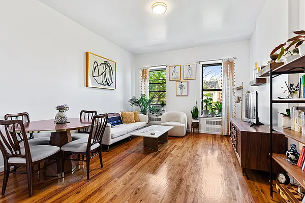 Rented by Cooper & Cooper Real Estate | media 1