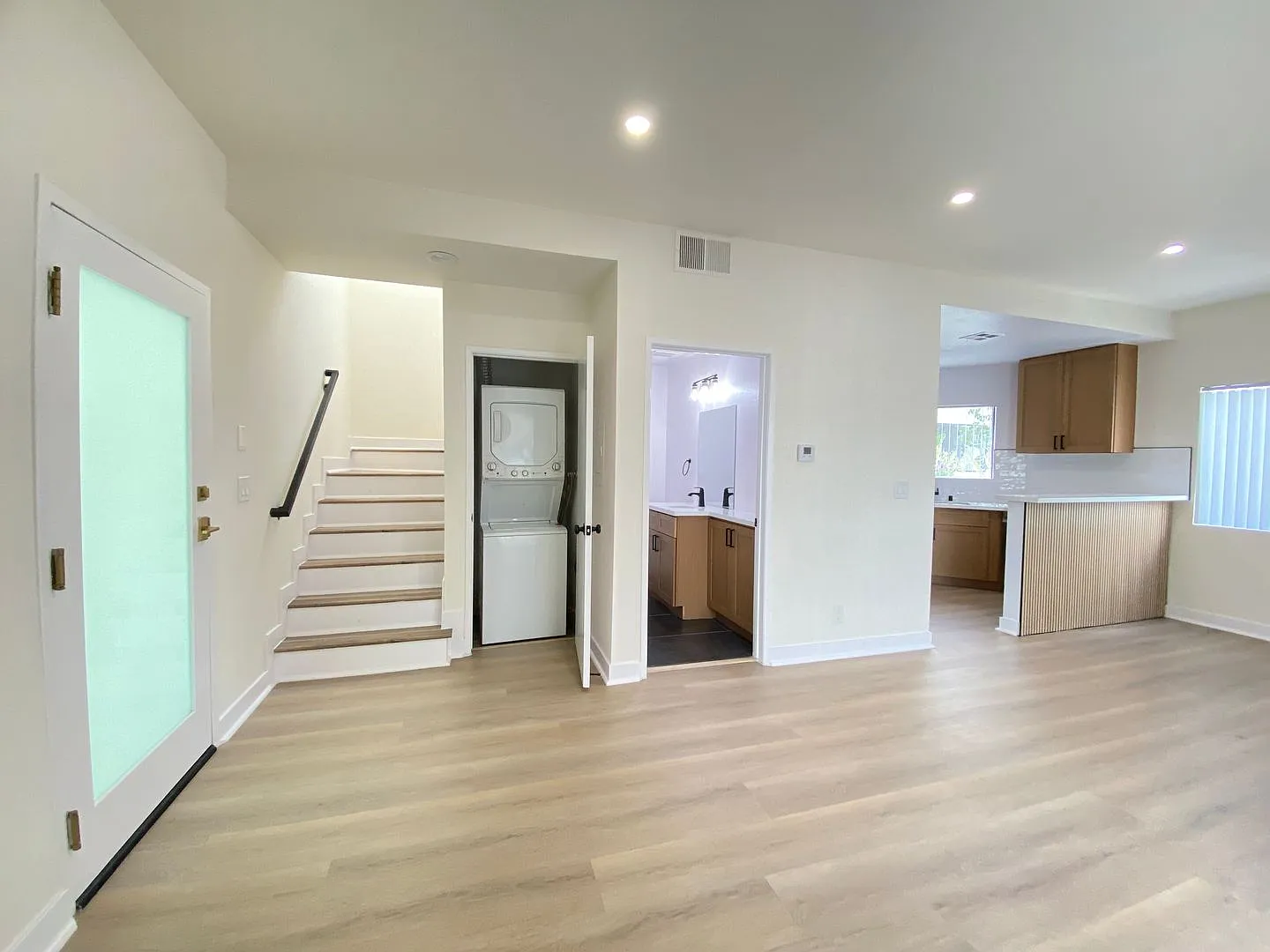 2500 Abbot Kinney Blvd — Photo 4