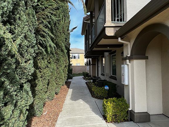 4th image of 50 Regency Park Cir Unit 18103