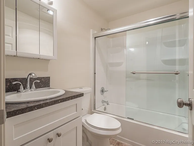 5011 SW Beaverton Hillsdale Hwy — Photo 13