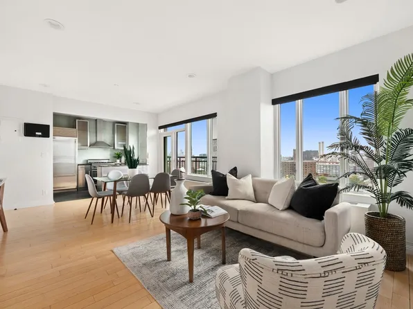 189 Bridge Street image 1 of 8