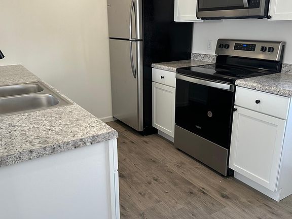 4th image of 3515 Marquis Ct