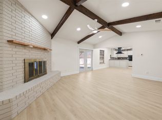 3270 Spring Valley Rd, Lorena, TX 76655