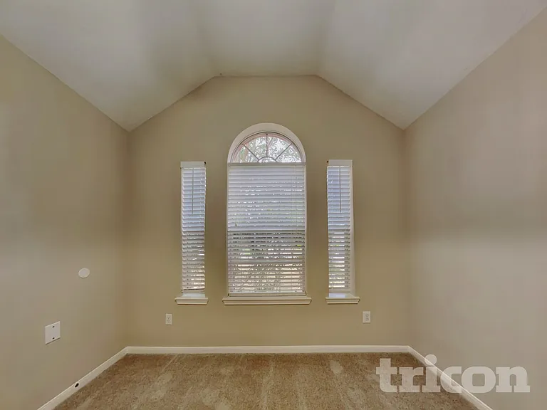 7002 Echo Pines Dr — Photo 12