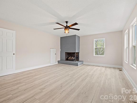 3rd image of 3526 Mount Holly Rd